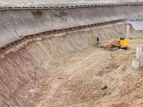 循化基坑边坡加固